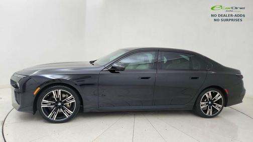 Black Sapphire Metallic 2023 BMW 740 i
