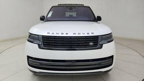 2023 Land Rover Range Rover P530 SE