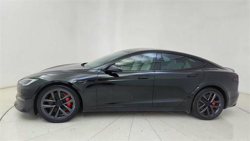 2023 Tesla Model S Plaid