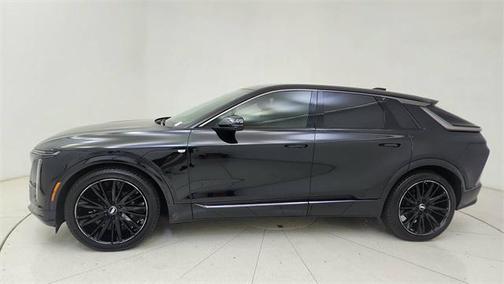 2024 Cadillac LYRIQ Sport