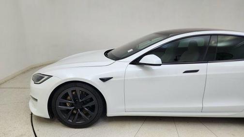 Pearl White Multi-Coat 2022 Tesla Model S Base