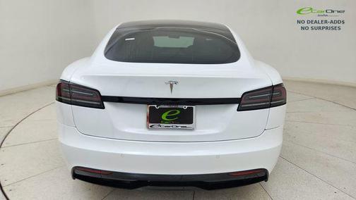 2022 Tesla Model S Base