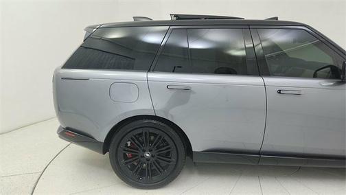 2023 Land Rover Range Rover P530 SE