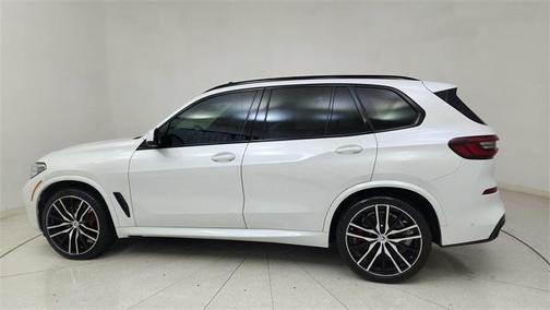 2023 BMW X5 M50i