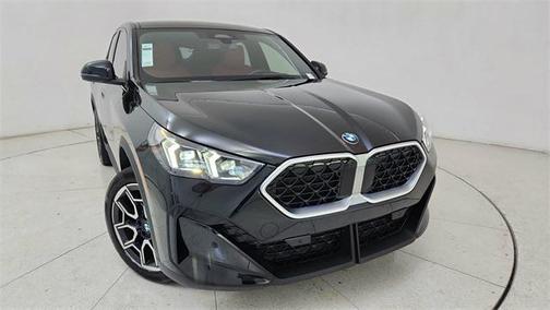2025 BMW X2 xDrive28i