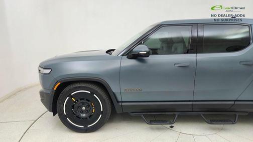 Blue 2025 Rivian R1T