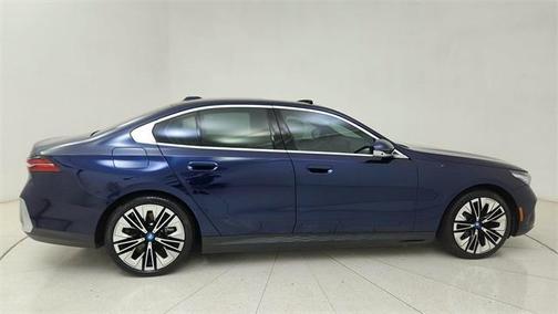2024 BMW i5 eDrive40