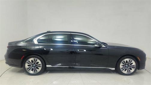 2023 BMW i7 xDrive60
