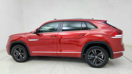 2021 Volkswagen Atlas Cross Sport 3.6L V6 SE w/Technology R-Line