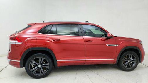 2021 Volkswagen Atlas Cross Sport 3.6L V6 SE w/Technology R-Line