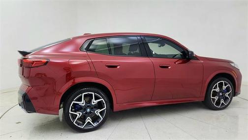 2025 BMW X2 M35i