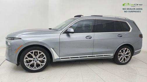 Skyscraper Grey Metallic 2025 BMW X7 xDrive40i