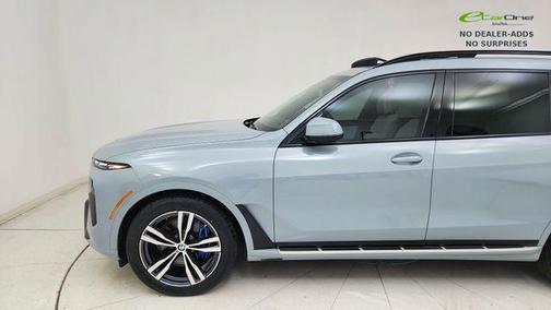 Brooklyn Grey Metallic 2026 BMW X7 xDrive40i