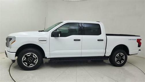 2023 Ford F-150 Lightning XLT