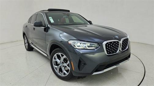 2024 BMW X4 xDrive30i