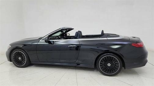 2025 Mercedes-Benz CLE 300 4MATIC Cabriolet