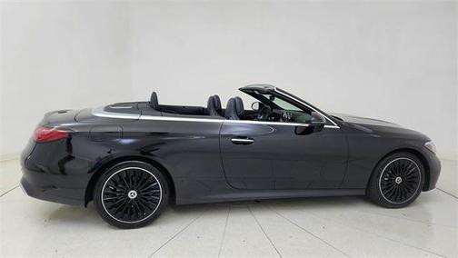 2025 Mercedes-Benz CLE 300 4MATIC Cabriolet