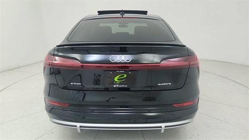 2022 Audi e-tron Sportback S line Premium