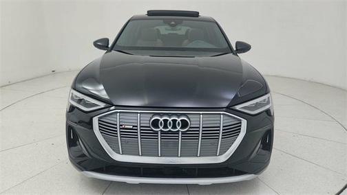 2022 Audi e-tron Sportback S line Premium