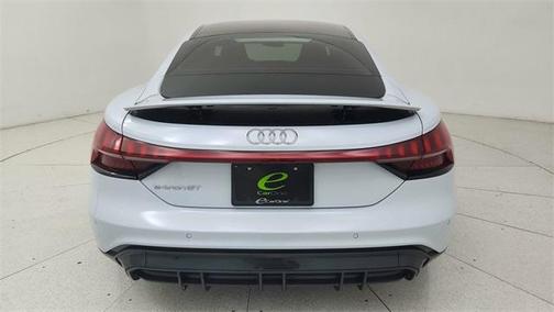 2024 Audi e-tron GT Premium Plus quattro