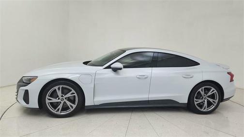 2024 Audi e-tron GT Premium Plus quattro