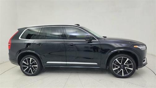 2024 Volvo XC90 B5 Plus Bright Theme