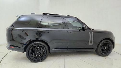 Santorini Black Metallic 2023 Land Rover Range Rover P530 SE