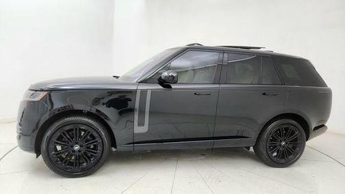 Santorini Black Metallic 2023 Land Rover Range Rover P530 SE