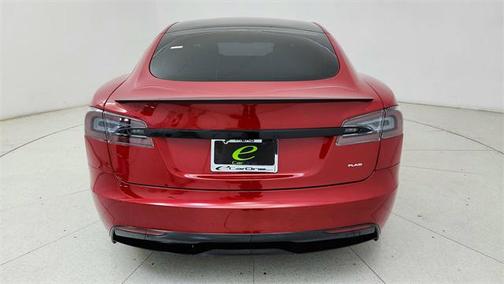2021 Tesla Model S Plaid