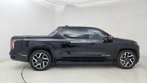 2024 Chevrolet Silverado EV First-Edition RST 4WD