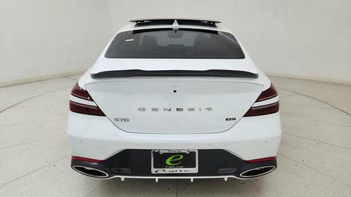 2022 Genesis G70 3.3T RWD