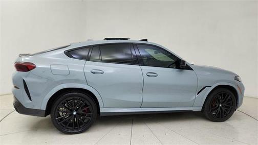 2025 BMW X6 M60i