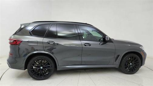2023 BMW X5 M50i