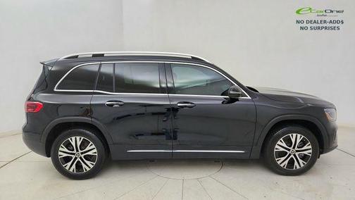 Black 2025 Mercedes-Benz GLB 250 4MATIC