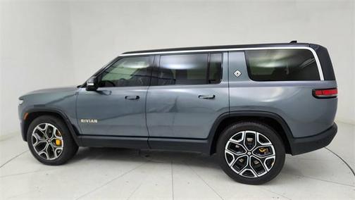 2024 Rivian R1S Adventure Quad Motor Large Pack