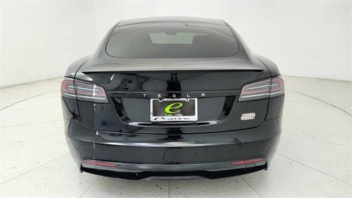 2025 Tesla Model S Plaid