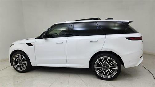 2024 Land Rover Range Rover Sport SE