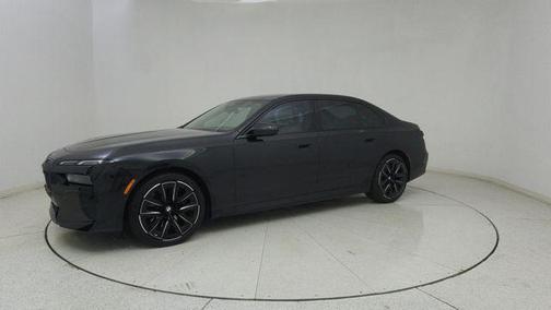 Black Sapphire Metallic 2026 BMW 740 740i