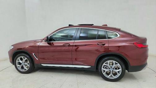 2025 BMW X4 xDrive30i