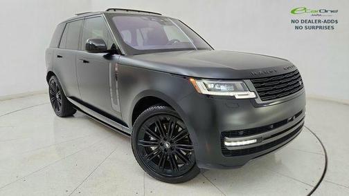 Santorini Black Metallic 2023 Land Rover Range Rover P530 SE