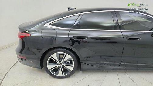 Mythos Black Metallic 2025 Audi A6 e-tron Prestige