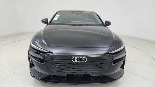 Mythos Black Metallic 2025 Audi A6 e-tron Prestige