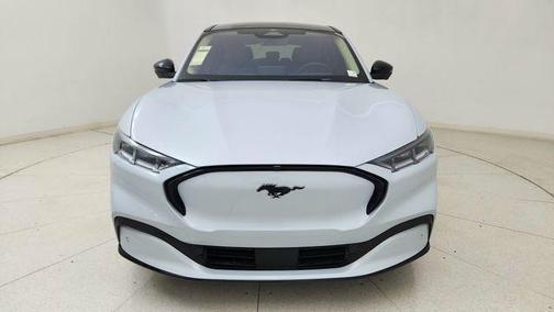 Space White Metallic 2023 Ford Mustang Mach-E Premium