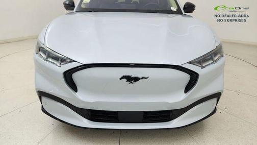 Space White Metallic 2023 Ford Mustang Mach-E Premium