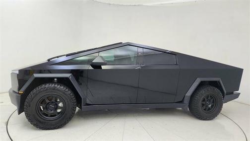 2025 Tesla Cybertruck Cyberbeast