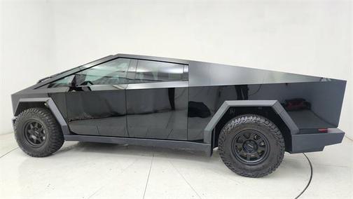 2025 Tesla Cybertruck Cyberbeast