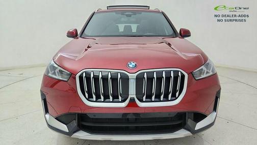 Vegas Red Metallic 2026 BMW X1 xDrive28i