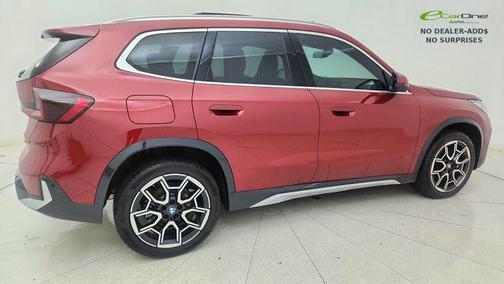 Vegas Red Metallic 2026 BMW X1 xDrive28i