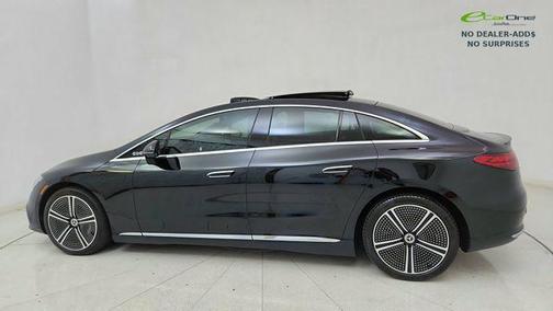 Obsidian Black Metallic 2024 Mercedes-Benz EQE 350 4MATIC