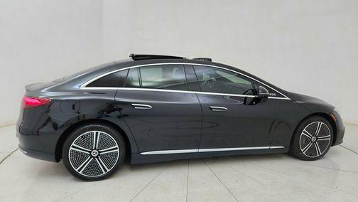 Obsidian Black Metallic 2024 Mercedes-Benz EQE 350 4MATIC
